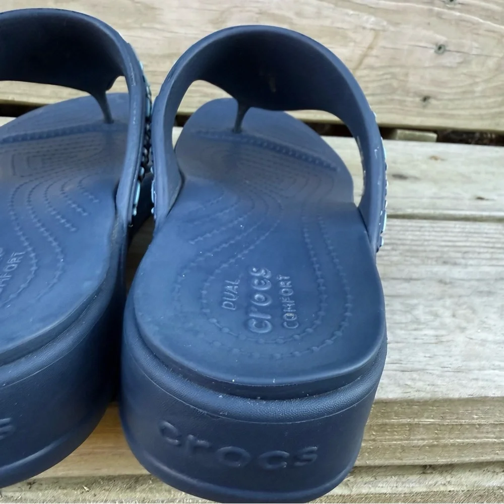 CROCS Blue Wedge Thong Sandal Beaded Monterey Flip Flop 206851 Gray Platform 11